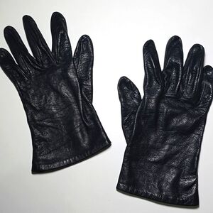 PORTOLANO 100% Leather and Silk Lined Gloves Slim
